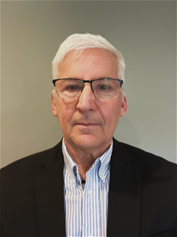2025 Iron Paw.Headshot.Dr. Ed Robb 2025 Iron Paw.Headshot.Dr. Ed Robb
